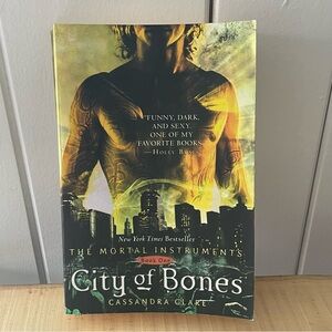 JUST IN City of Bones Teen Fic Mortal Instruments Book 1 Magic Demons Dystopian